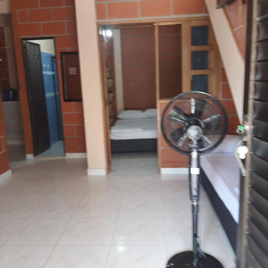 Mi pueblo natal Aptos y habitaciones Necoclí Exterior foto